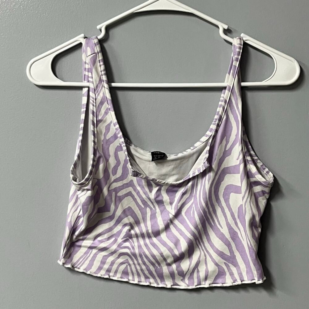 purple and white zebra print crop tank top notched neck lettuce trim size med